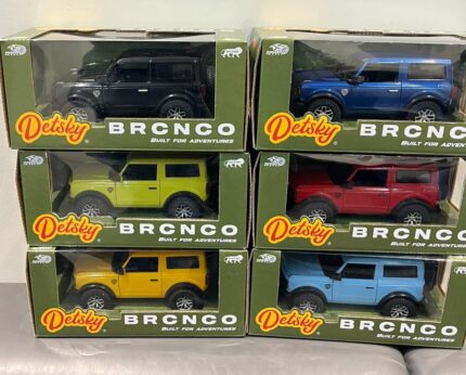 Detsky Ford Bronco Diecast Model – 1:24 Heavy Metal Toy SUV | Pull Back Action | Built for Adventures | Gift for Kids & Collectors